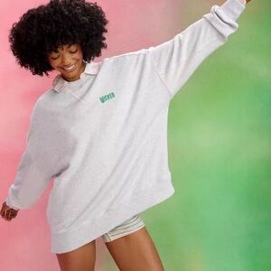 Aerie x Wicked | Big Chill Crew Sweatshirt Gray Wicked Logo Sz Large